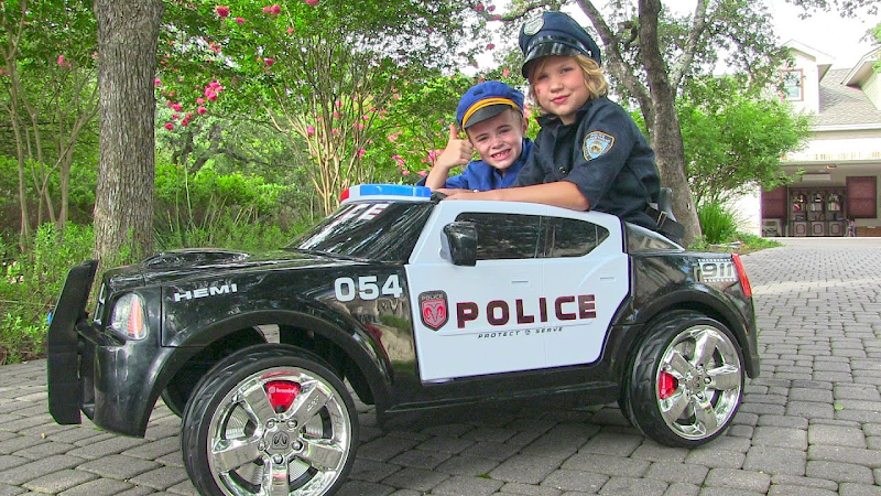 Top 10 Best Toy Police Cars: An Ideal Gift For Your Children In 2021