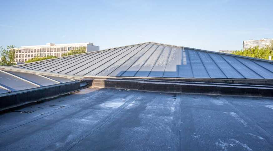 4 Questions to Ask Your Commercial Roofers