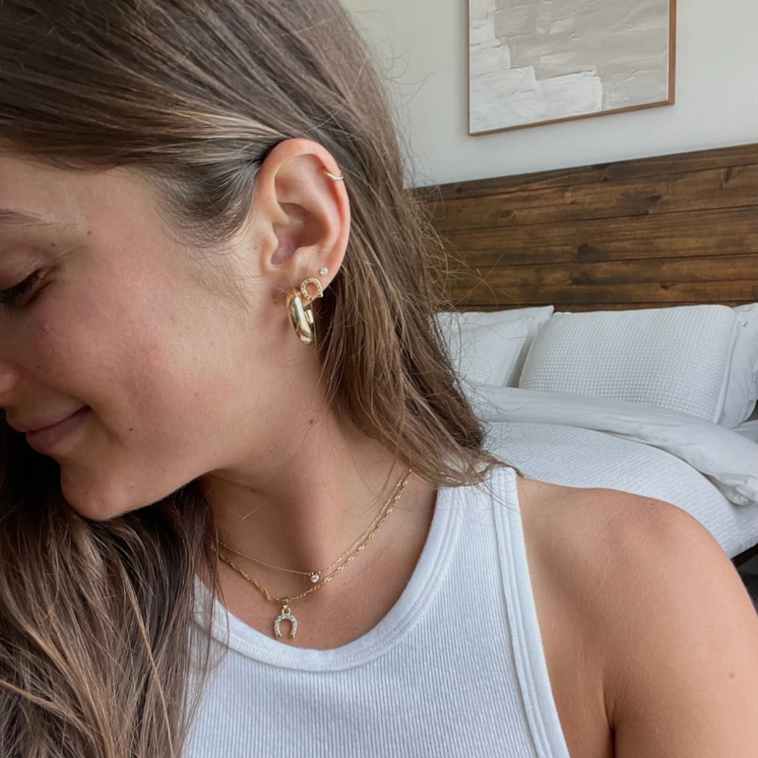 Trendy Teen Jewelry: Must-Have Styles for the Fashion-Forward